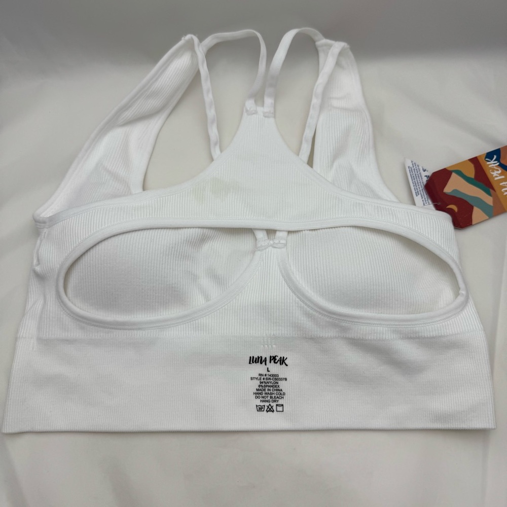 Luna Peak White Ribbed Seamless Sports Bra NWT Size Large - Picture 4 of 7